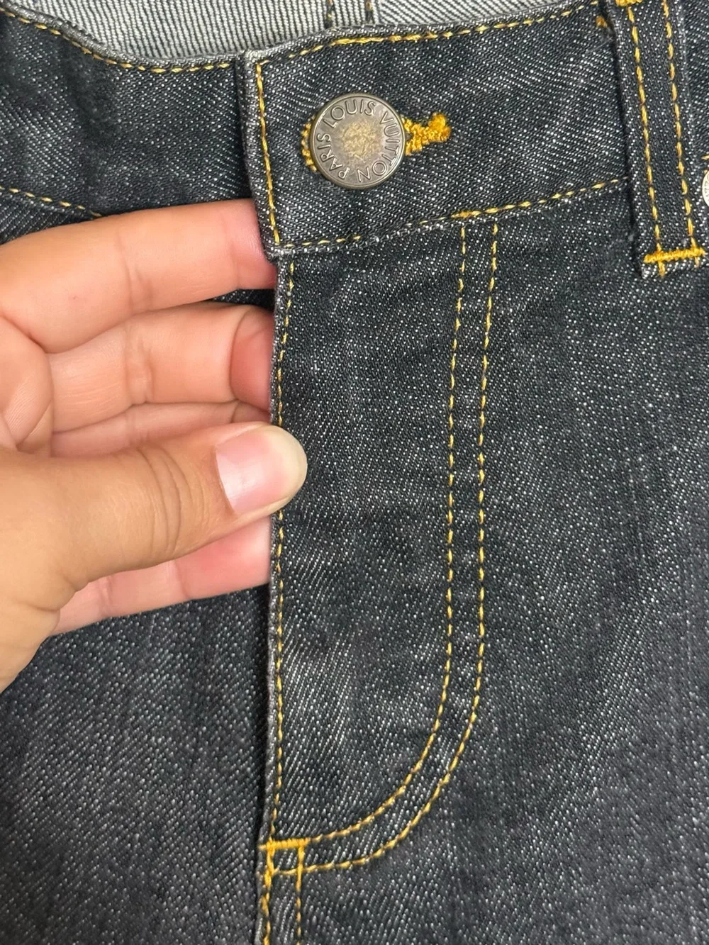 Louis Vuitton vintage circa 2008 low rise 5 pocket jeans embroidered size 36IT